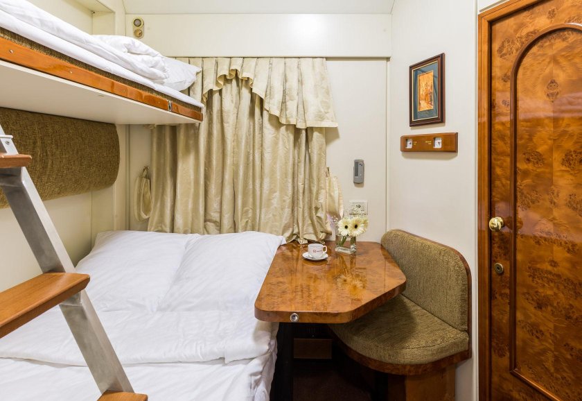 Премиум 102с купе Люкс