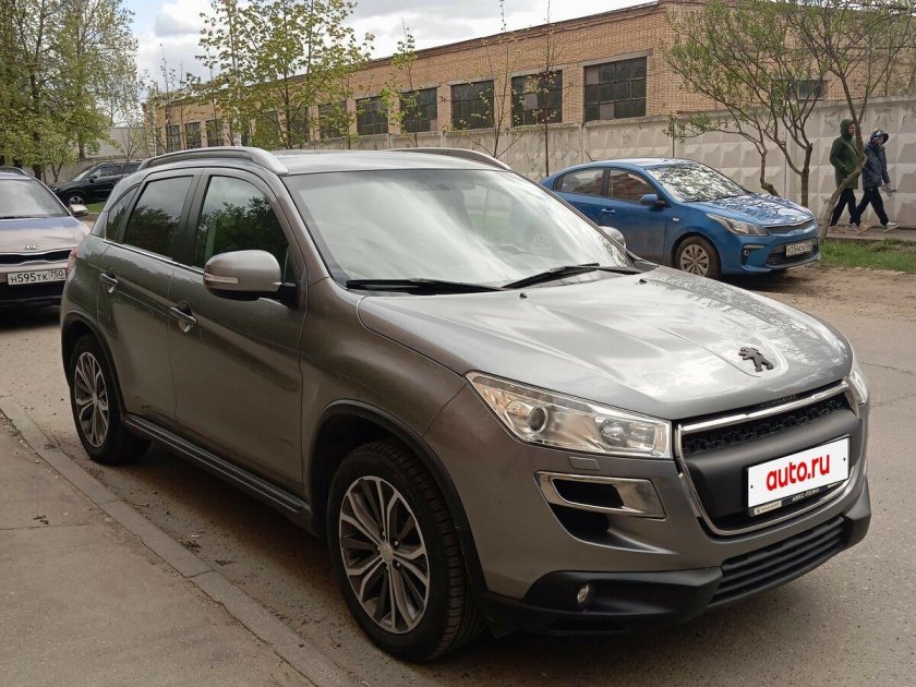 Peugeot 4008 2012