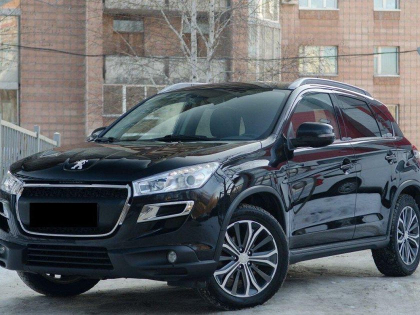 Peugeot 4008 черный