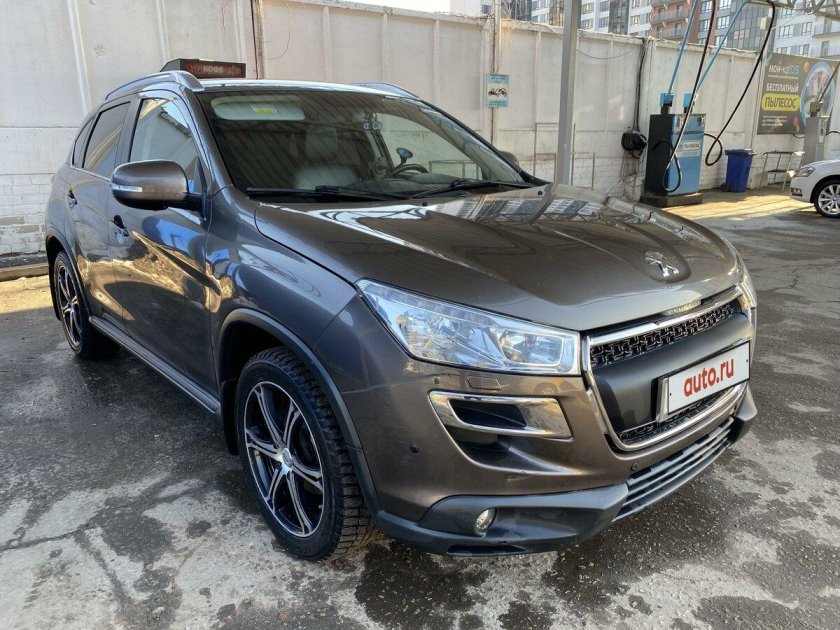 Peugeot 4008 2012