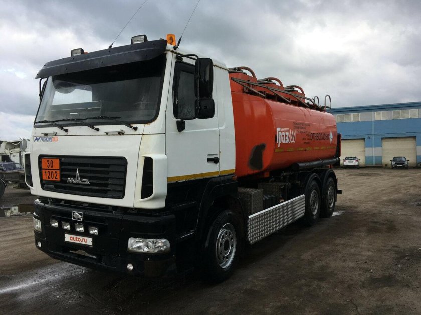 МАЗ 6312 бензовоз