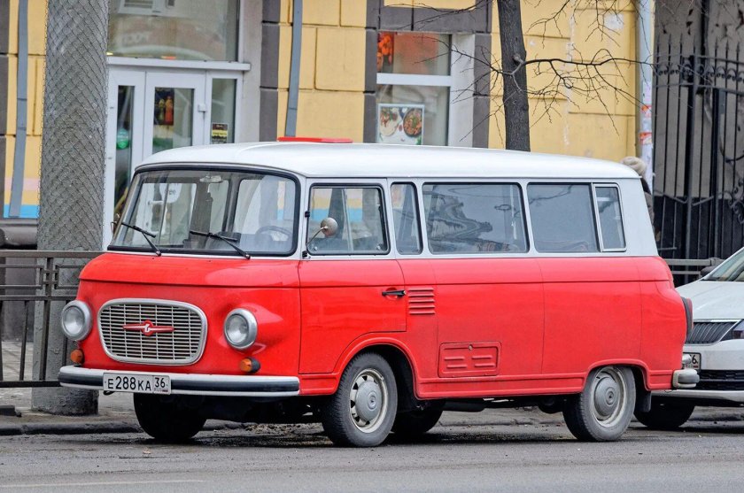 Barkas b1000