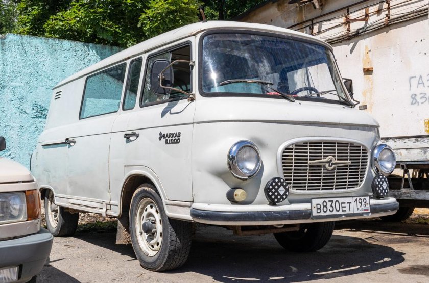 Barkas b1000