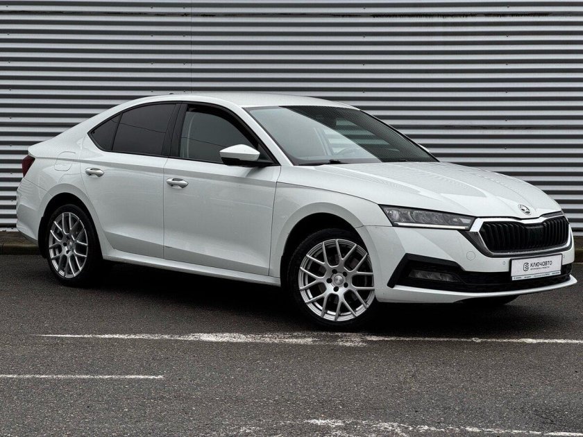 Шкода октавия 2021 года