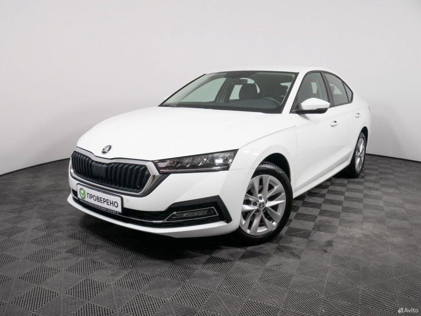Шкода Октавия 2021