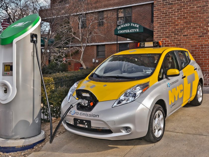 Ниссан лиф такси