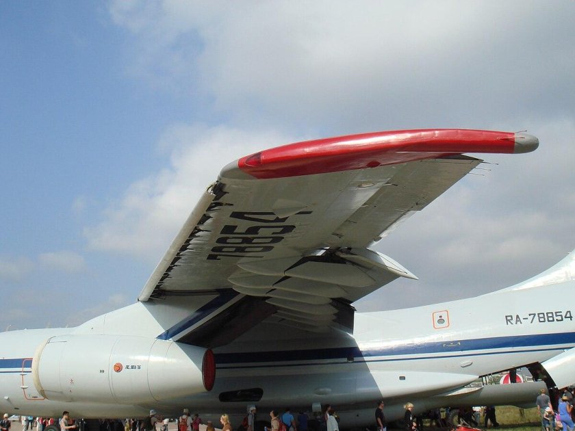 Интерцепторы на самолете что это