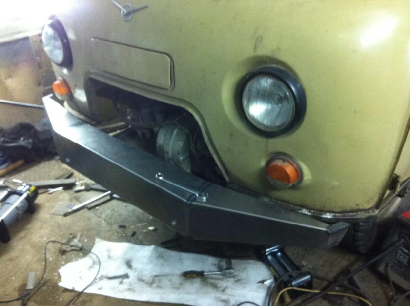 Бампер УАЗ 2206 передний