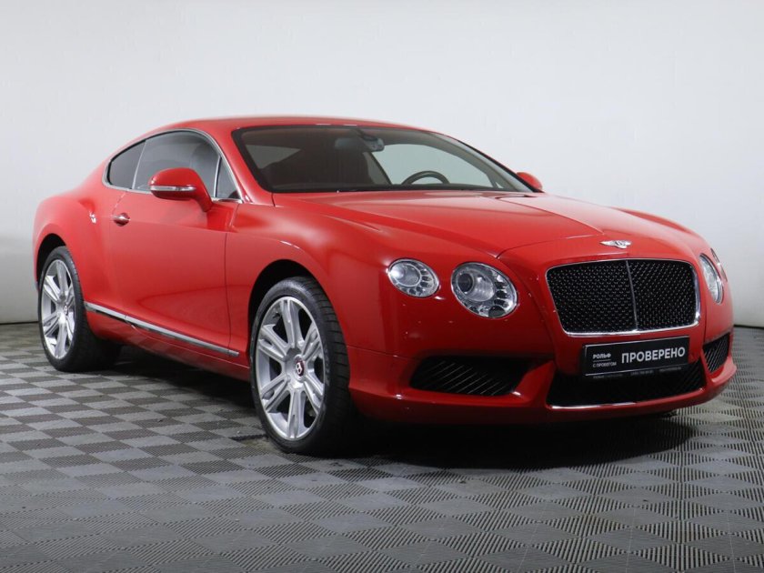 Bentley Continental gt красный