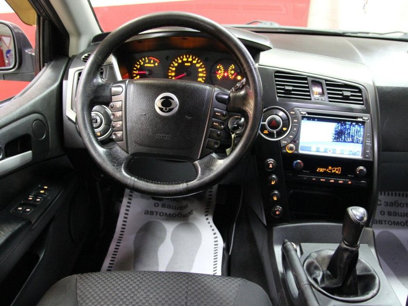 SSANGYONG Kyron 2008 салон