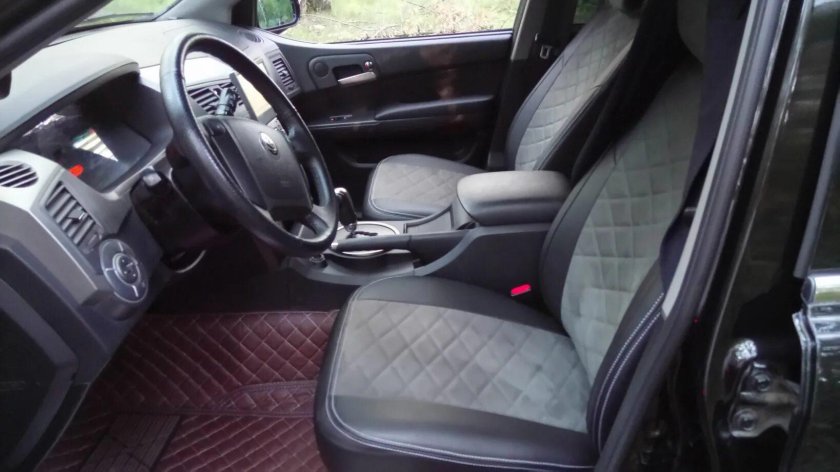 Чехлы на Кайрон 2