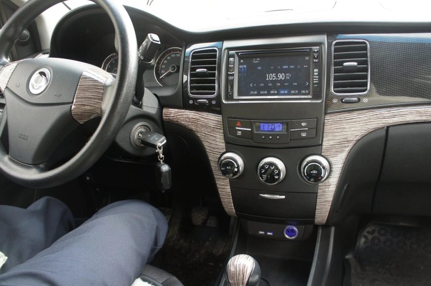 SSANGYONG Actyon 2012 салон