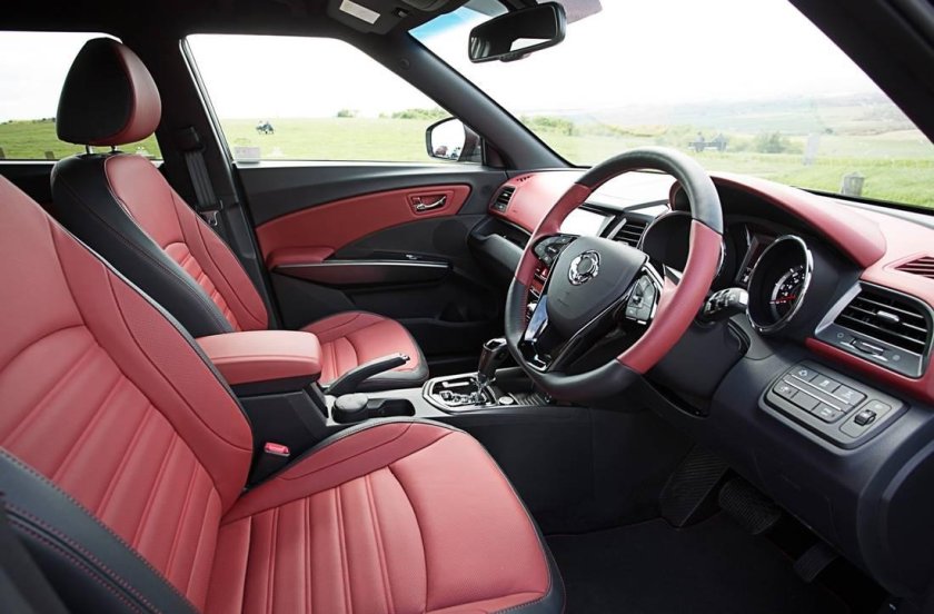 SSANGYONG Tivoli XLV, 2016