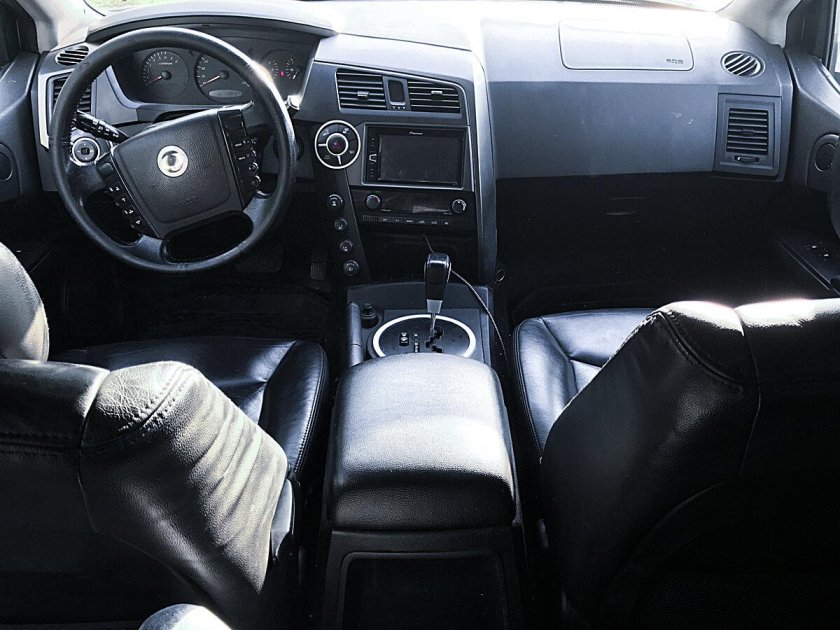 SSANGYONG Kyron 2012 салон