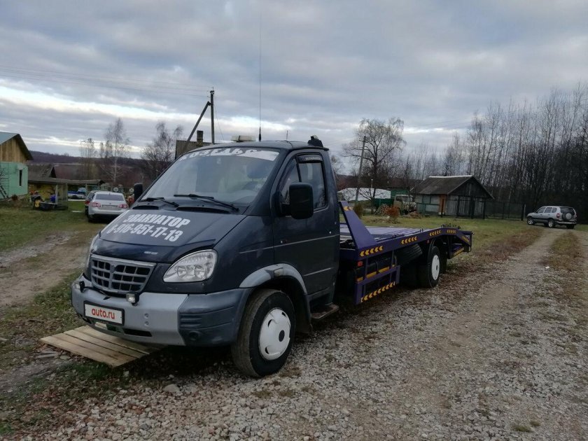 Эвакуатор серая