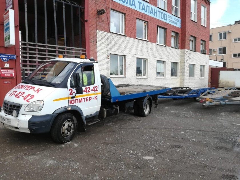 Эвакуатор Валдай со сдвижной платформой