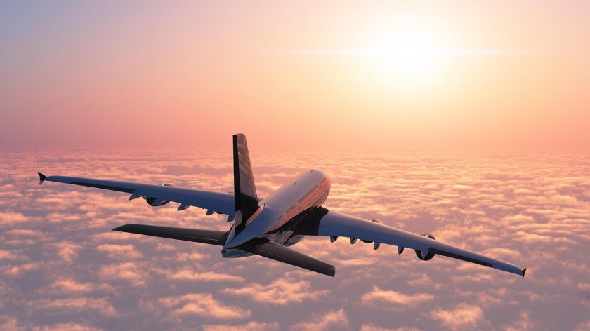 Самолет в полете