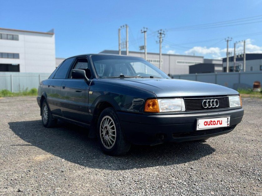 Ауди 1990 года