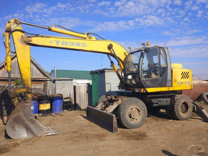 Экскаватор твэкс ек-12