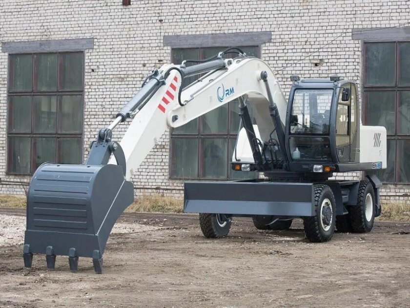 Экскаватор ТВЭКС ЕК-18