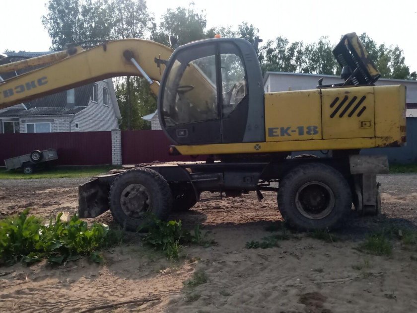Экскаватор твэкс ек-18-20