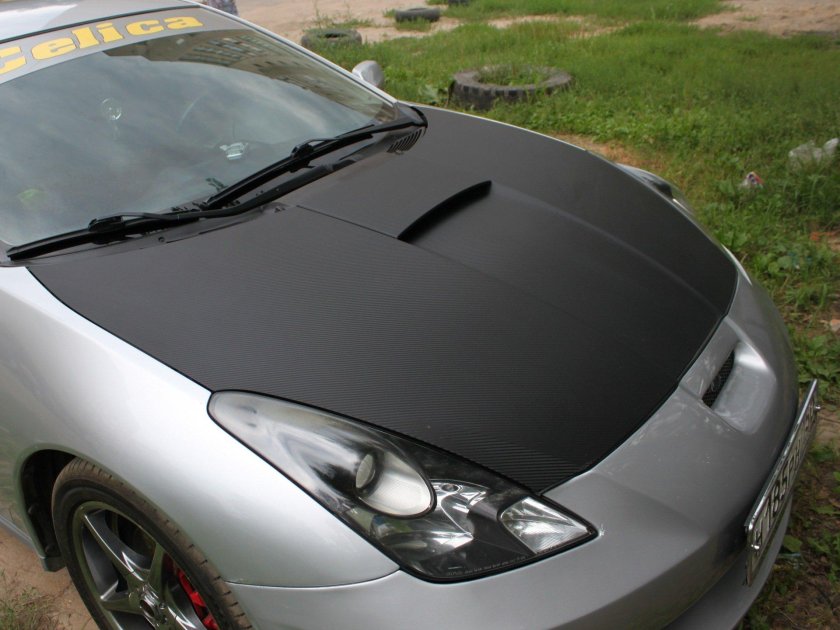 Тойота Селика капот