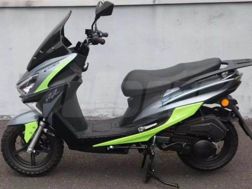 Скутер рейсер 150 кубов