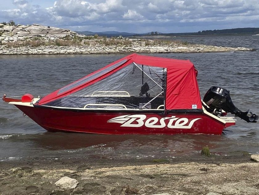 Ходовой тент на лодку