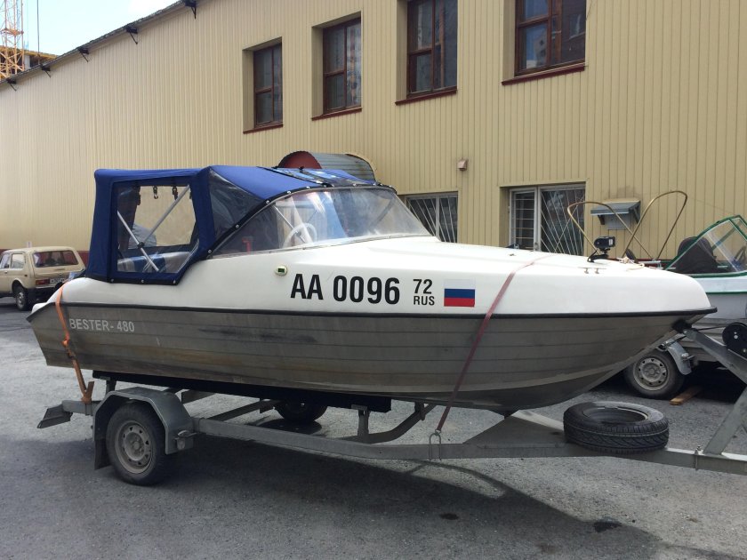Ходовой тент на лодку Бестер 480 опен