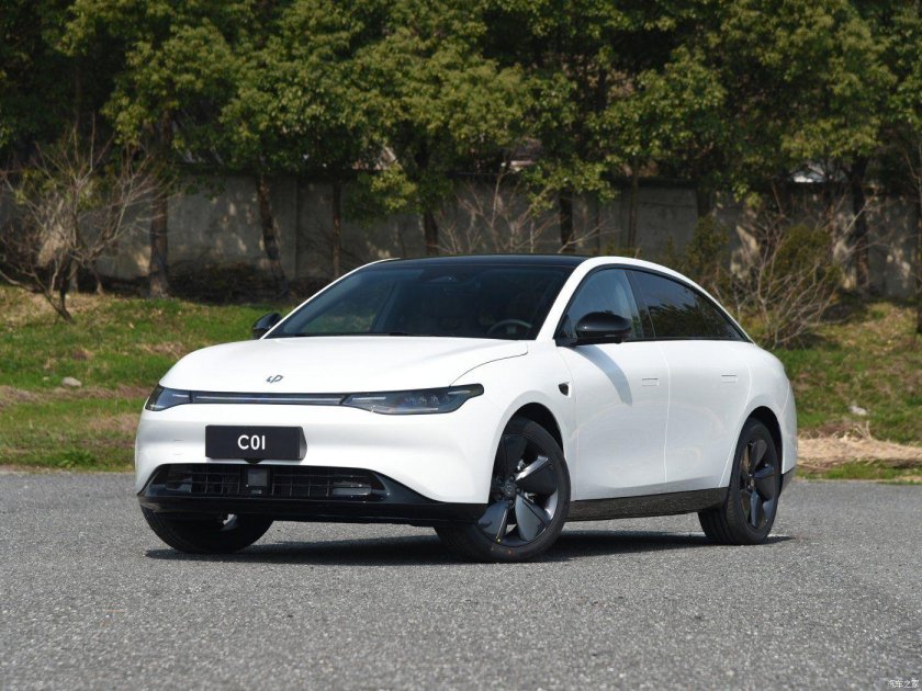 Электромобиль 2023