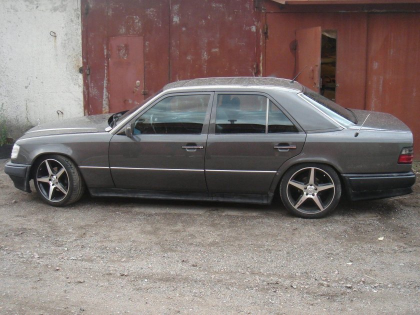 Mercedes-Benz w124 Воссены