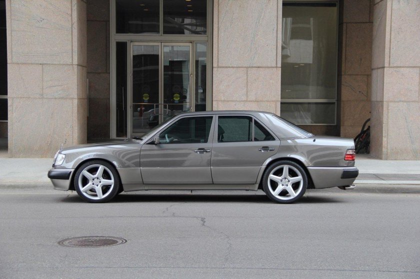 Mercedes Benz w124 e500