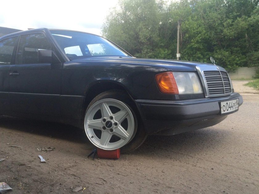 Mercedes w124 r16