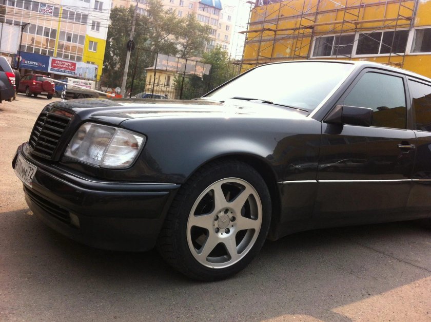 Mercedes w124 r17