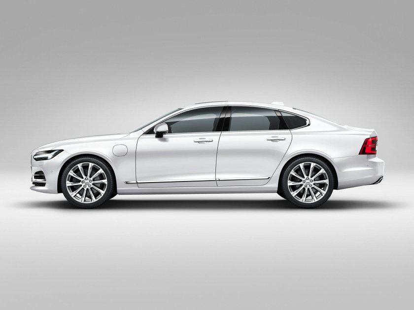 Вольво седан s90