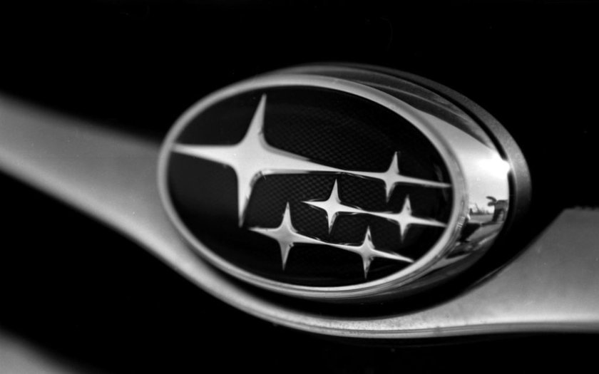 Субару значок машины