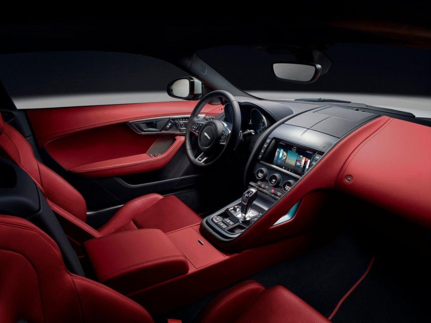 Ягуар машина f-Type салон