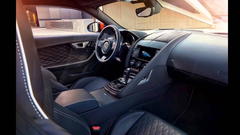 Jaguar f-Type Coupe салон