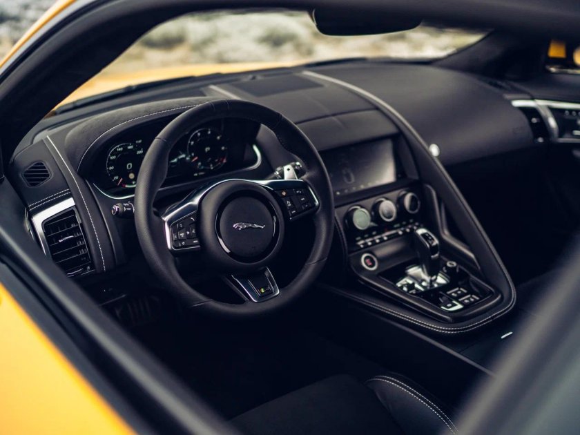 Jaguar f-Type r Coupe 2021