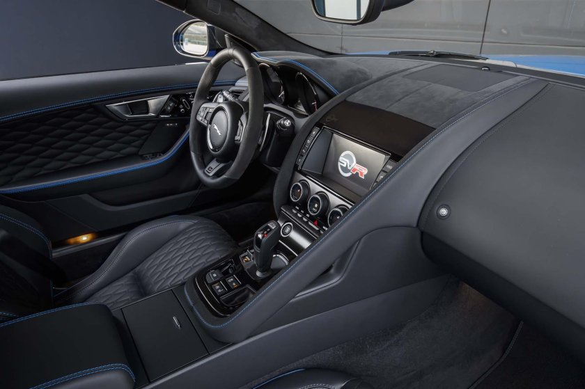 F-Type Jaguar 2017 салон