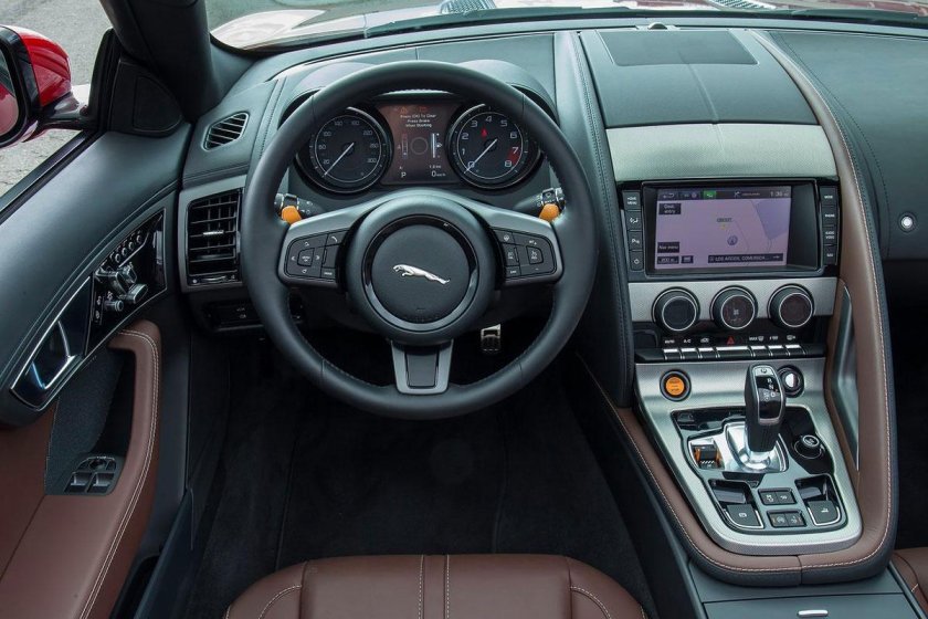 Jaguar f Type Interior