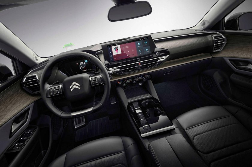 Кроссовер лифтбек