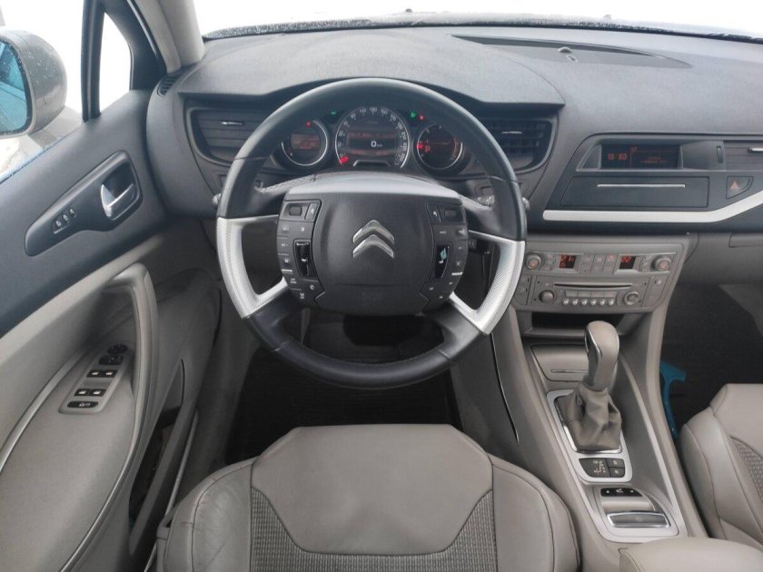 Ситроен с 5 2009