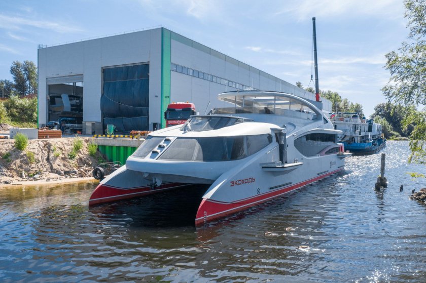 Экокруизер катамаран