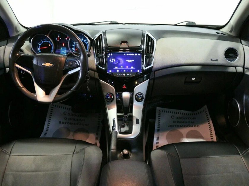 Шевроле Круз 1.8 2013 салон