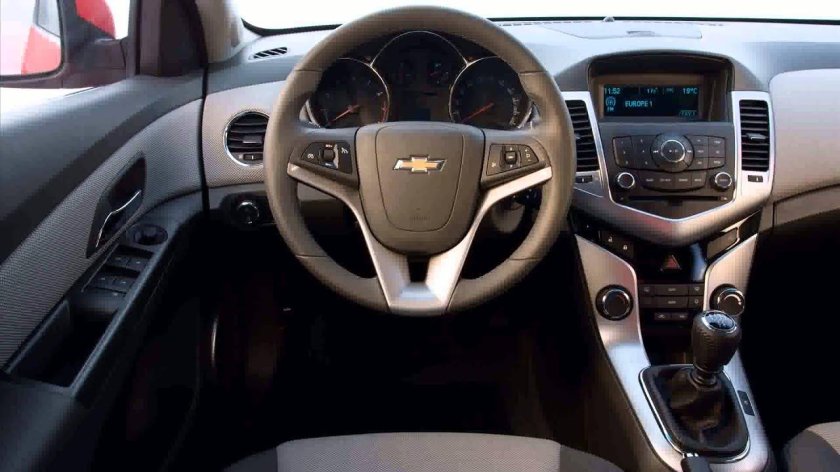 Chevrolet Cruze 2009 салон