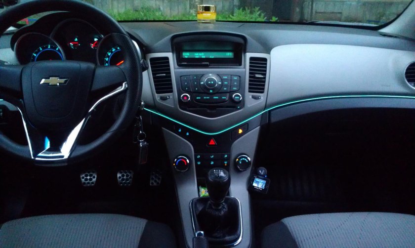 Торпеда Шевроле Круз 2013