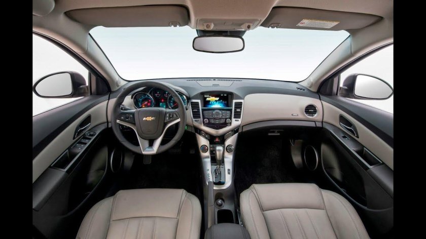 Chevrolet Cruze LTZ 2014 салон