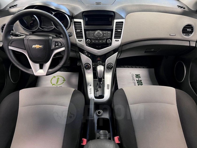 Салон шевроле круз 2012