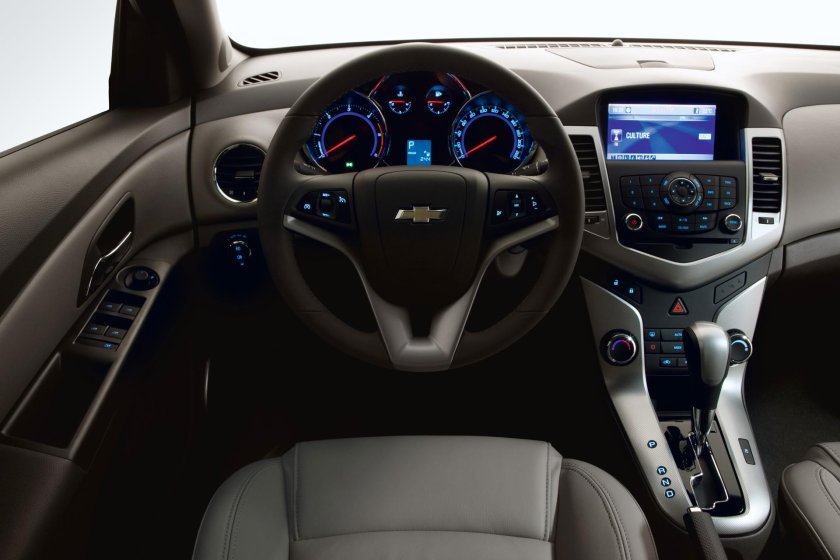Chevrolet Cruze 2012 салон